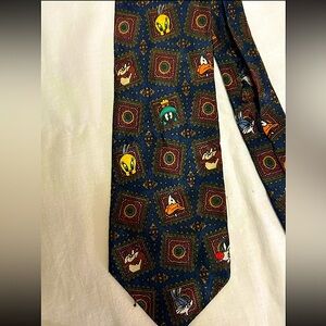 Vtg Looney Tunes Bugs Bunny Taz Tweety Novelty Neck Tie Necktie, Silk